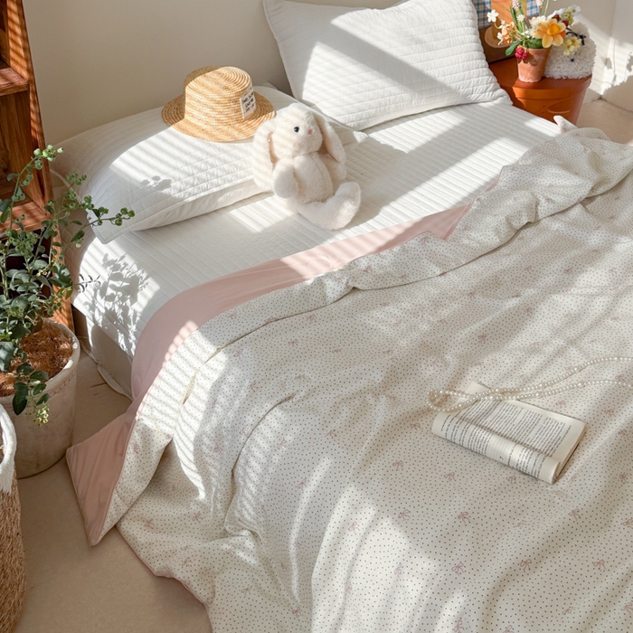 91家纺网 家纺一手货源 找家纺 大彩家居 2026新款全棉双层纱凉感夏被 法式蝴蝶结