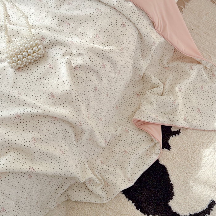 91家纺网 家纺一手货源 找家纺 大彩家居 2026新款全棉双层纱凉感夏被 法式蝴蝶结