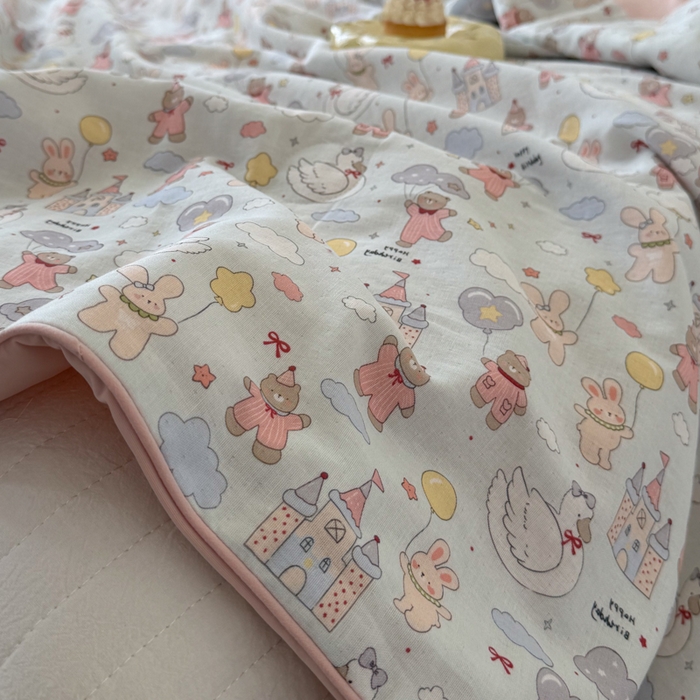 91家纺网 家纺一手货源 找家纺 大彩家居 2026新款全棉双层纱凉感夏被 梦幻城堡