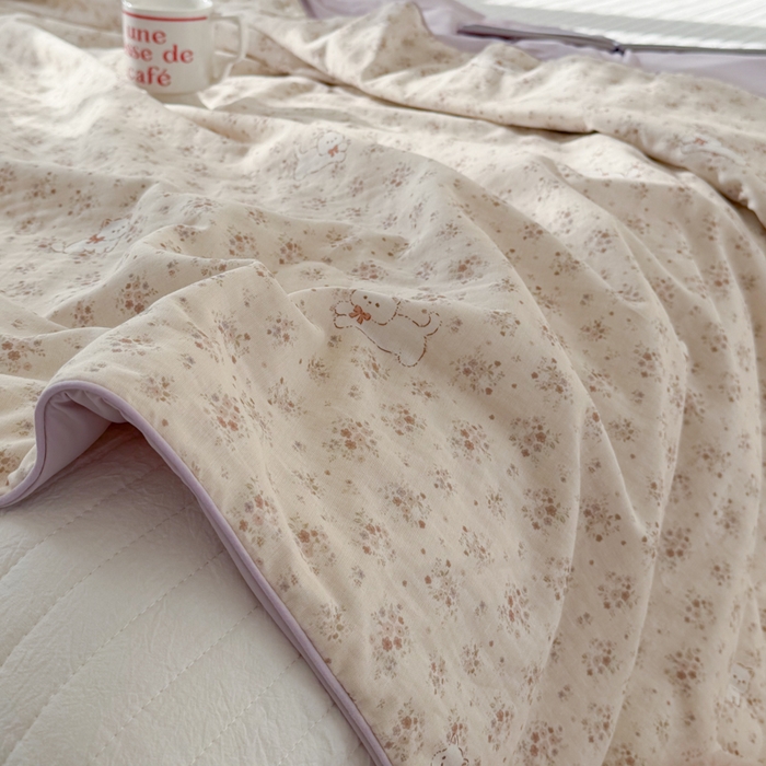 91家纺网 家纺一手货源 找家纺 大彩家居 2026新款全棉双层纱凉感夏被 田园小憩