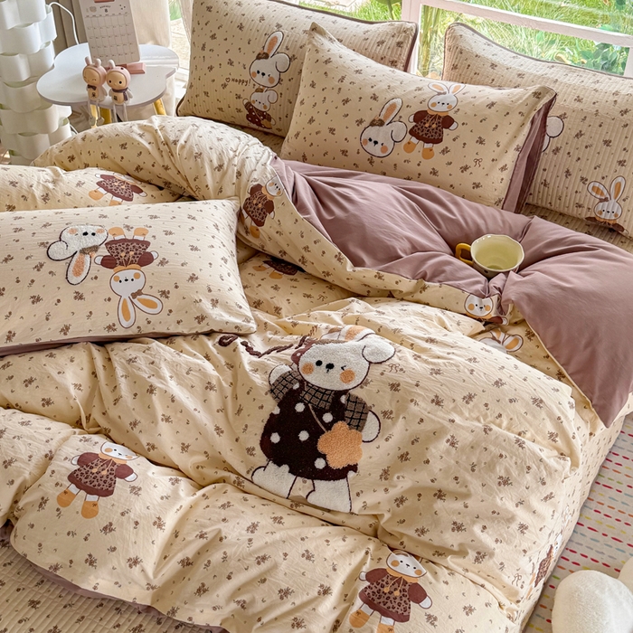 91家纺网 家纺一手货源 找家纺 恋佳居 2026新款毛巾绣古法棉单品被套被套单件 花兔小叙