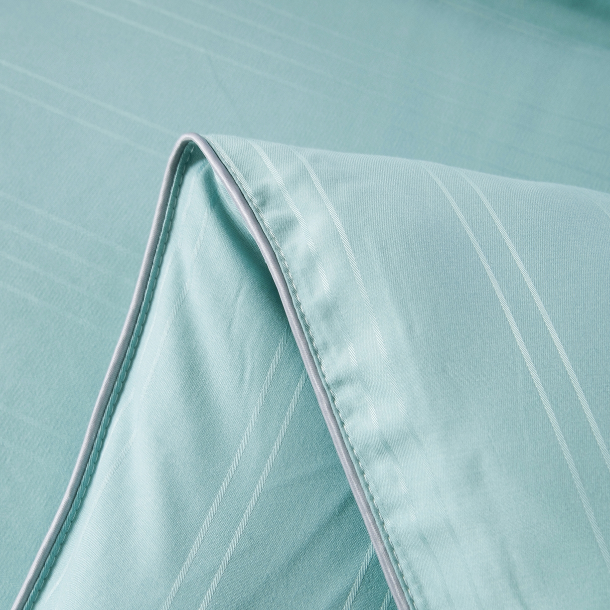 91家纺网 家纺一手货源 找家纺 禹祥家纺 2026新款爆款手工蚕丝被直播春秋被宿舍冬被子母被被子被芯拉链款 绿色