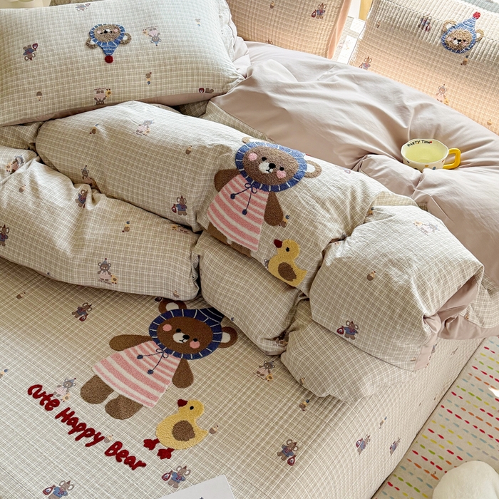 91家纺网 家纺一手货源 找家纺 恋佳居 2026新款毛巾绣古法棉单品床盖床盖单件 格趣萌熊