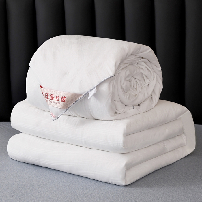 91家纺网 家纺一手货源 找家纺 （总）禹祥家纺 2026轻奢丝滑裸感全棉纯棉提花蚕丝被被子被芯