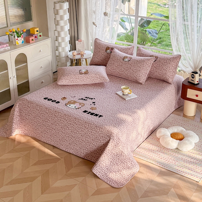 91家纺网 家纺一手货源 找家纺 恋佳居 2026新款毛巾绣古法棉单品床笠床笠单件 粉豹甜猫