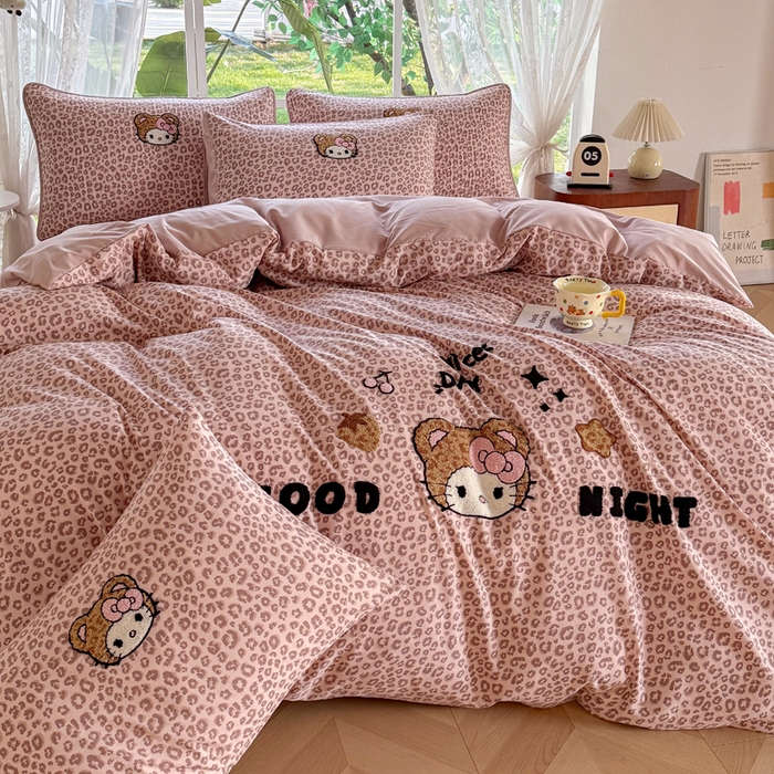 91家纺网 家纺一手货源 找家纺 恋佳居 2026新款毛巾绣古法棉单品床笠床笠单件 粉豹甜猫