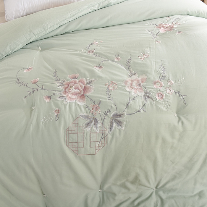 91家纺网 家纺一手货源 找家纺 禹祥家纺 2026新款60支长绒棉蚕丝被被芯春秋被冬被 被子被芯 宫廷小调-浅绿