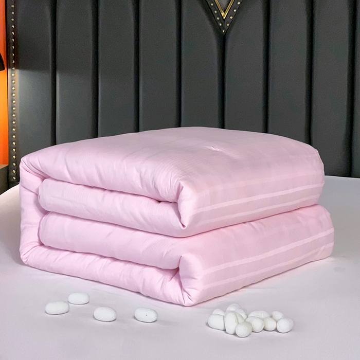 91家纺网 家纺一手货源 找家纺 禹祥家纺 2026新款全棉蚕丝被被子被芯冬被子母被提花蚕丝被 被子被芯 轻轻语录粉色