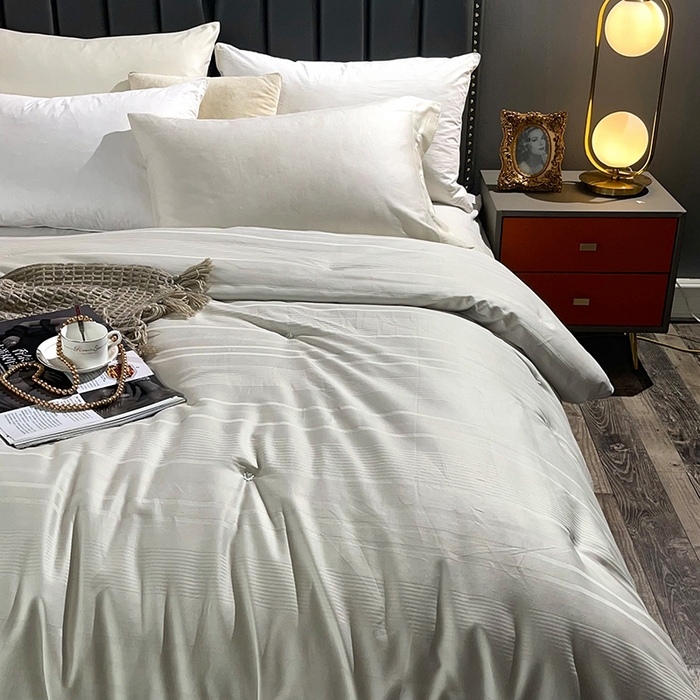 91家纺网 家纺一手货源 找家纺 禹祥家纺 2026新款全棉蚕丝被被子被芯冬被子母被提花蚕丝被 被子被芯 轻轻语录灰色