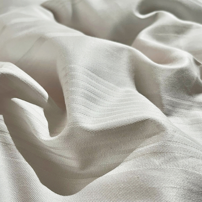 91家纺网 家纺一手货源 找家纺 禹祥家纺 2026新款全棉蚕丝被被子被芯冬被子母被提花蚕丝被 被子被芯 轻轻语录灰色