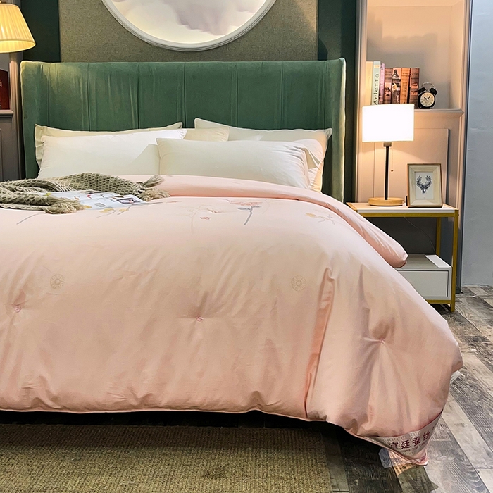 91家纺网 家纺一手货源 找家纺 禹祥家纺 2026新款全棉蚕丝被被子被芯冬被子母被提花蚕丝被 被子被芯 伊人玉