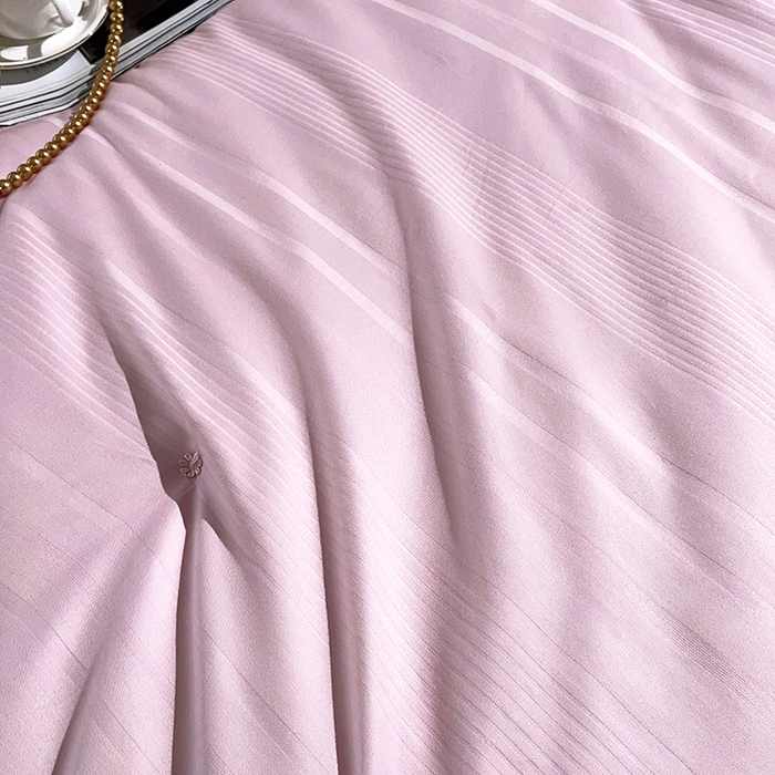 91家纺网 家纺一手货源 找家纺 禹祥家纺 2026新款全棉蚕丝被被子被芯冬被子母被提花蚕丝被 被子被芯 轻轻语录粉色