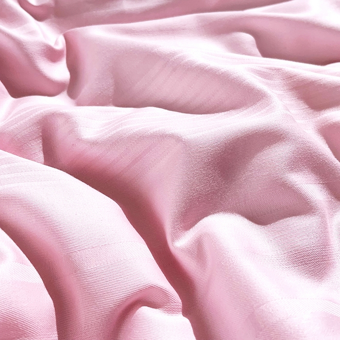 91家纺网 家纺一手货源 找家纺 禹祥家纺 2026新款全棉蚕丝被被子被芯冬被子母被提花蚕丝被 被子被芯 轻轻语录粉色