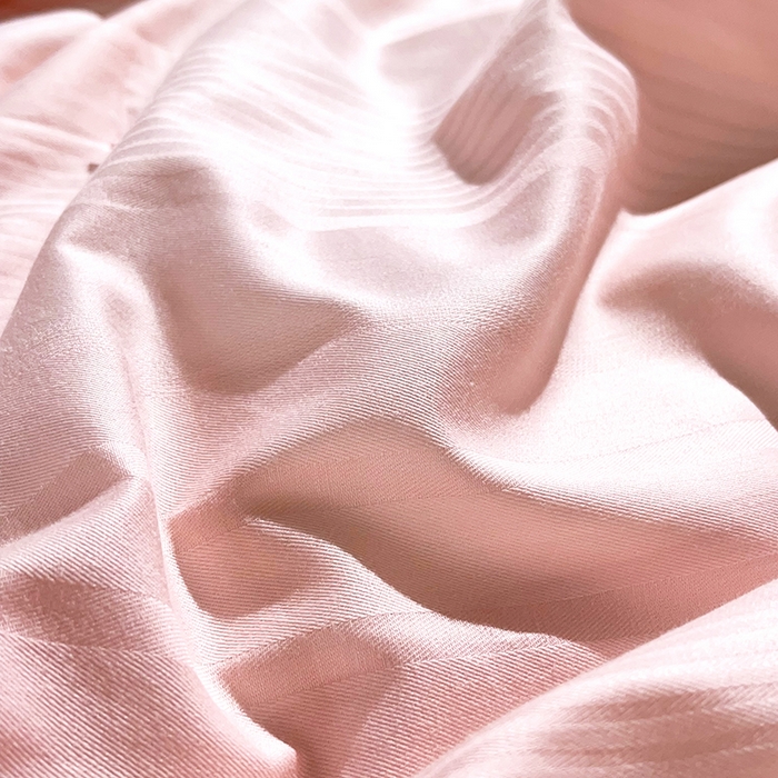 91家纺网 家纺一手货源 找家纺 禹祥家纺 2026新款全棉蚕丝被被子被芯冬被子母被提花蚕丝被 被子被芯 轻轻语录玉色