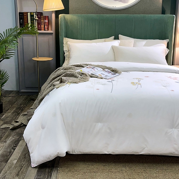 91家纺网 家纺一手货源 找家纺 禹祥家纺 2026新款全棉蚕丝被被子被芯冬被子母被提花蚕丝被 被子被芯 伊人白