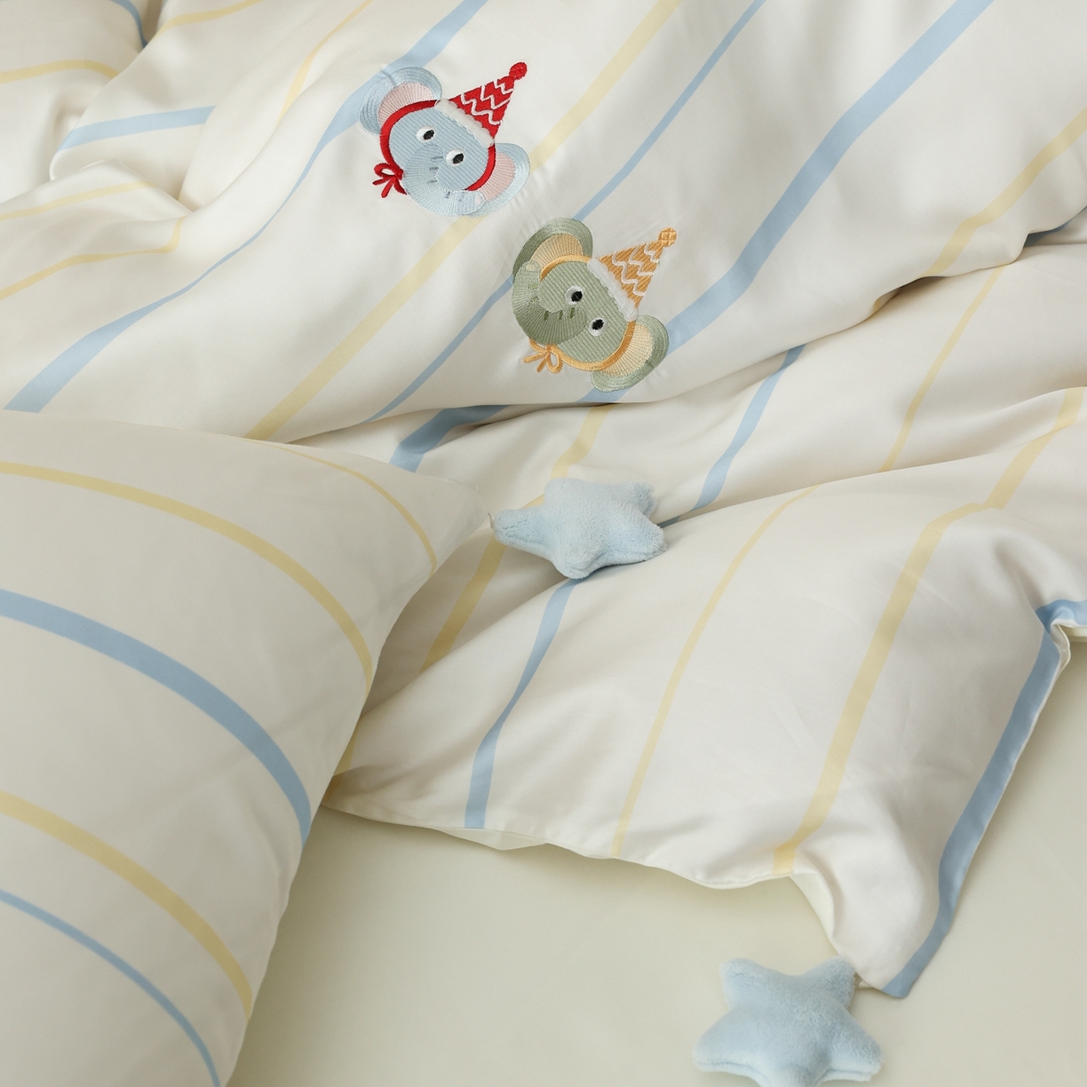 91家纺网 家纺一手货源 找家纺 （总）初拾 2026新款60支兰精天丝“情绪价值”四件套-星星象