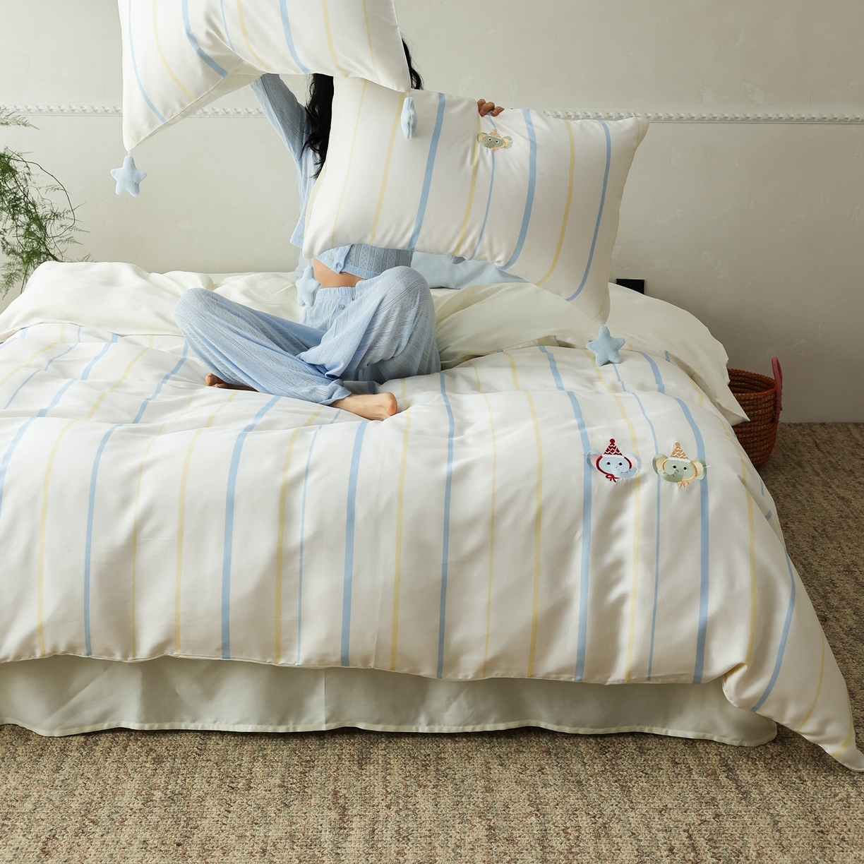 91家纺网 家纺一手货源 找家纺 （总）初拾 2026新款60支兰精天丝“情绪价值”四件套-星星象