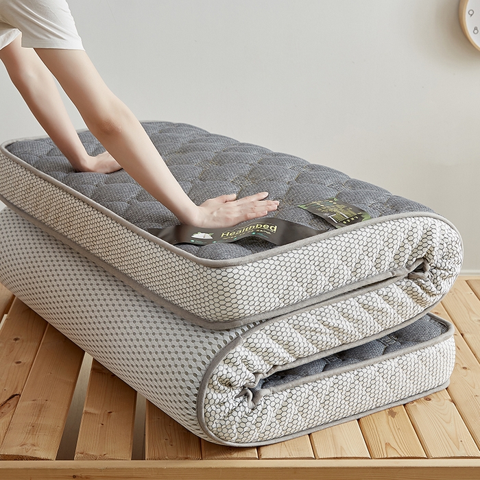 91家纺网 家纺一手货源 找家纺 优莱床垫 2026新款乳胶记忆海棉中国结款床垫-学生款 记忆棉皇冠灰