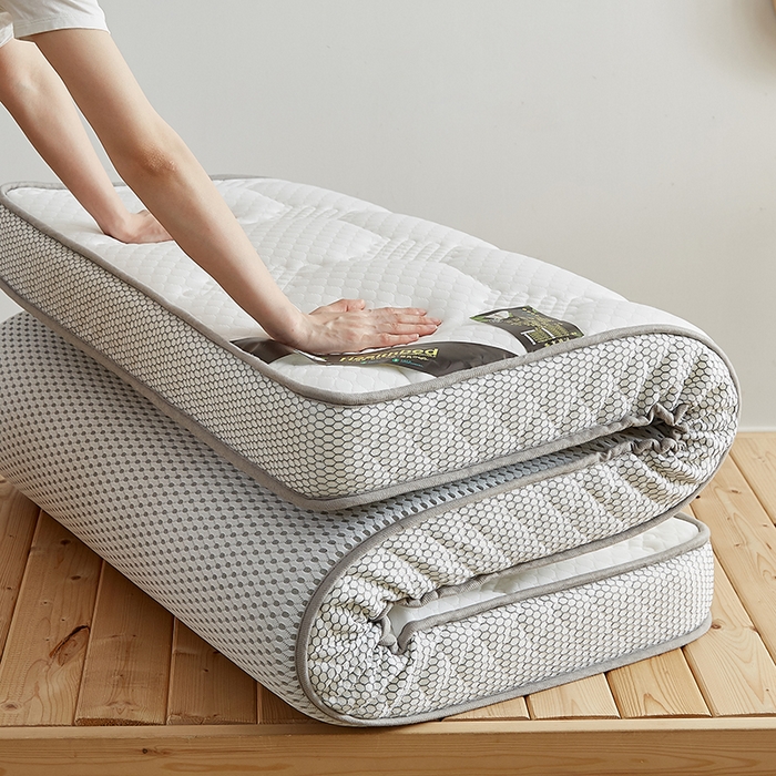 91家纺网 家纺一手货源 找家纺 优莱床垫 2026新款乳胶记忆海棉中国结款床垫-学生款 记忆棉中国结白