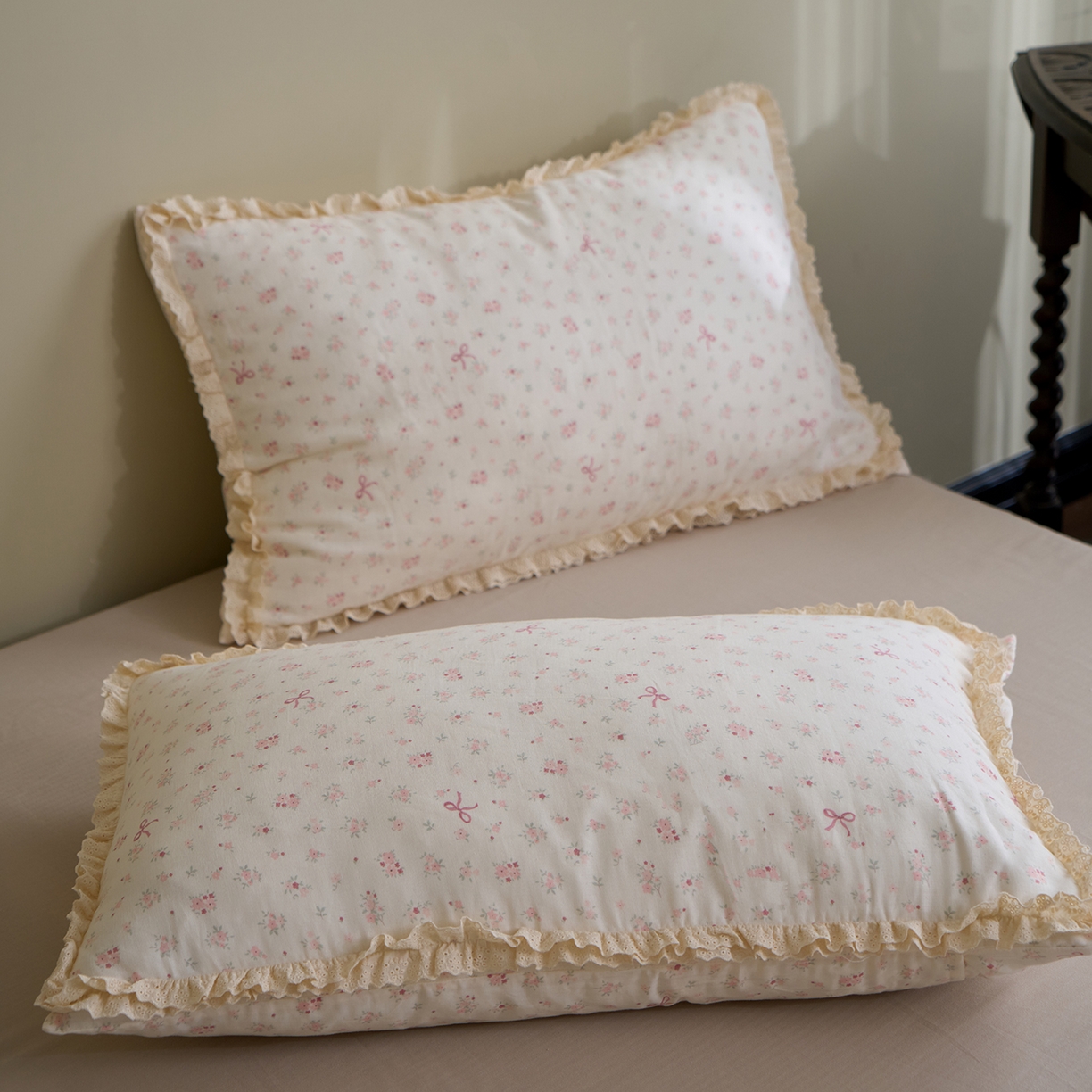 91家纺网 家纺一手货源 找家纺 洋铭区（原狠狠爱） 2026新款双层纱皱皱花边夏被夏凉被空调被三件套 花语情怀