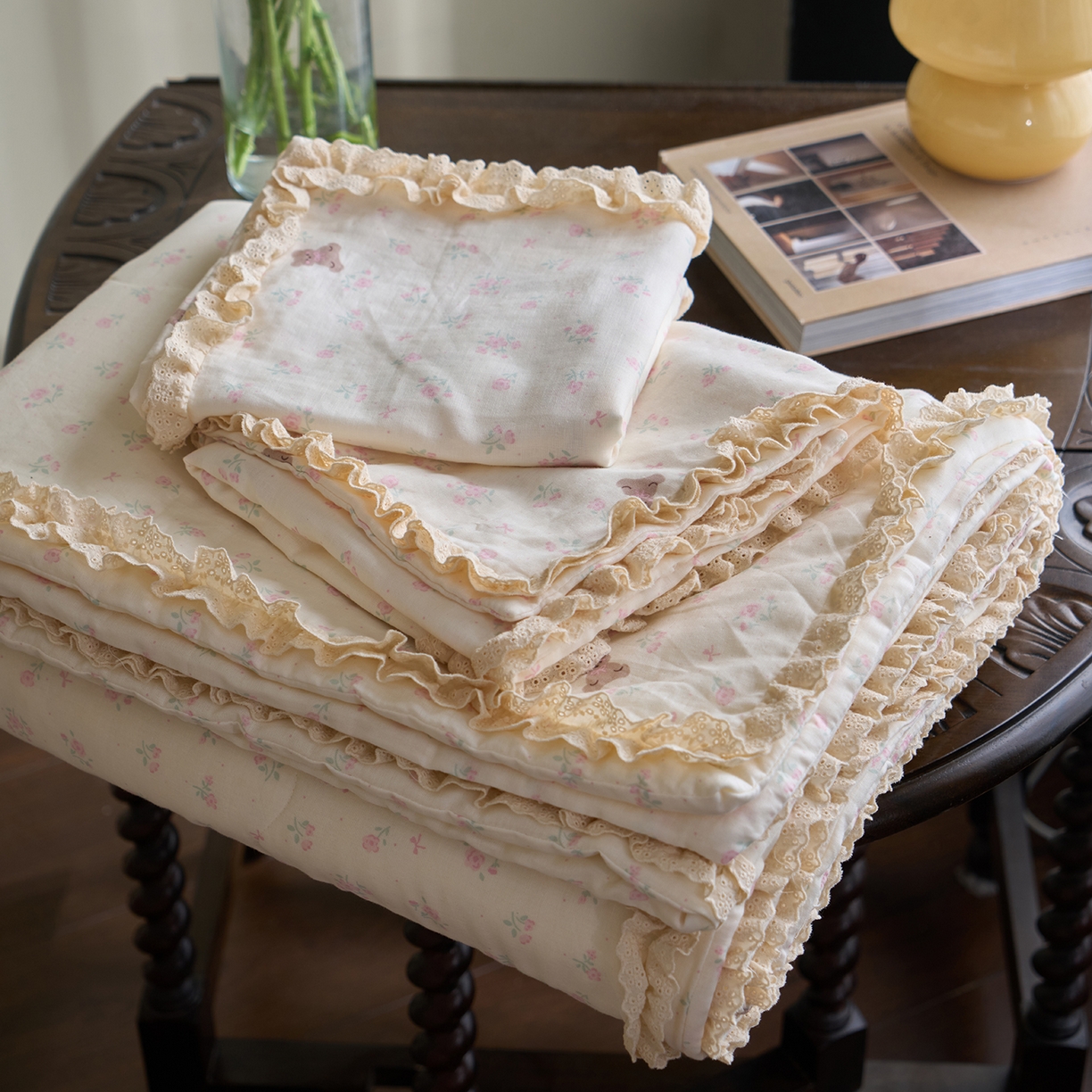 洋铭区（原狠狠爱） 2026新款双层纱皱皱花边夏被夏凉被空调被三件套 小熊花园