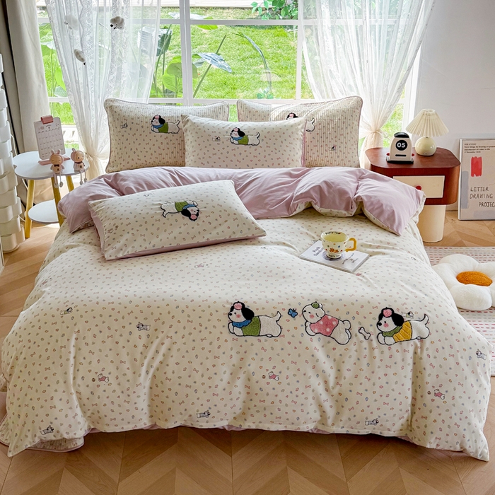 91家纺网 家纺一手货源 找家纺 恋佳居 2026新款毛巾绣古法棉床笠床盖四件套 软萌时光