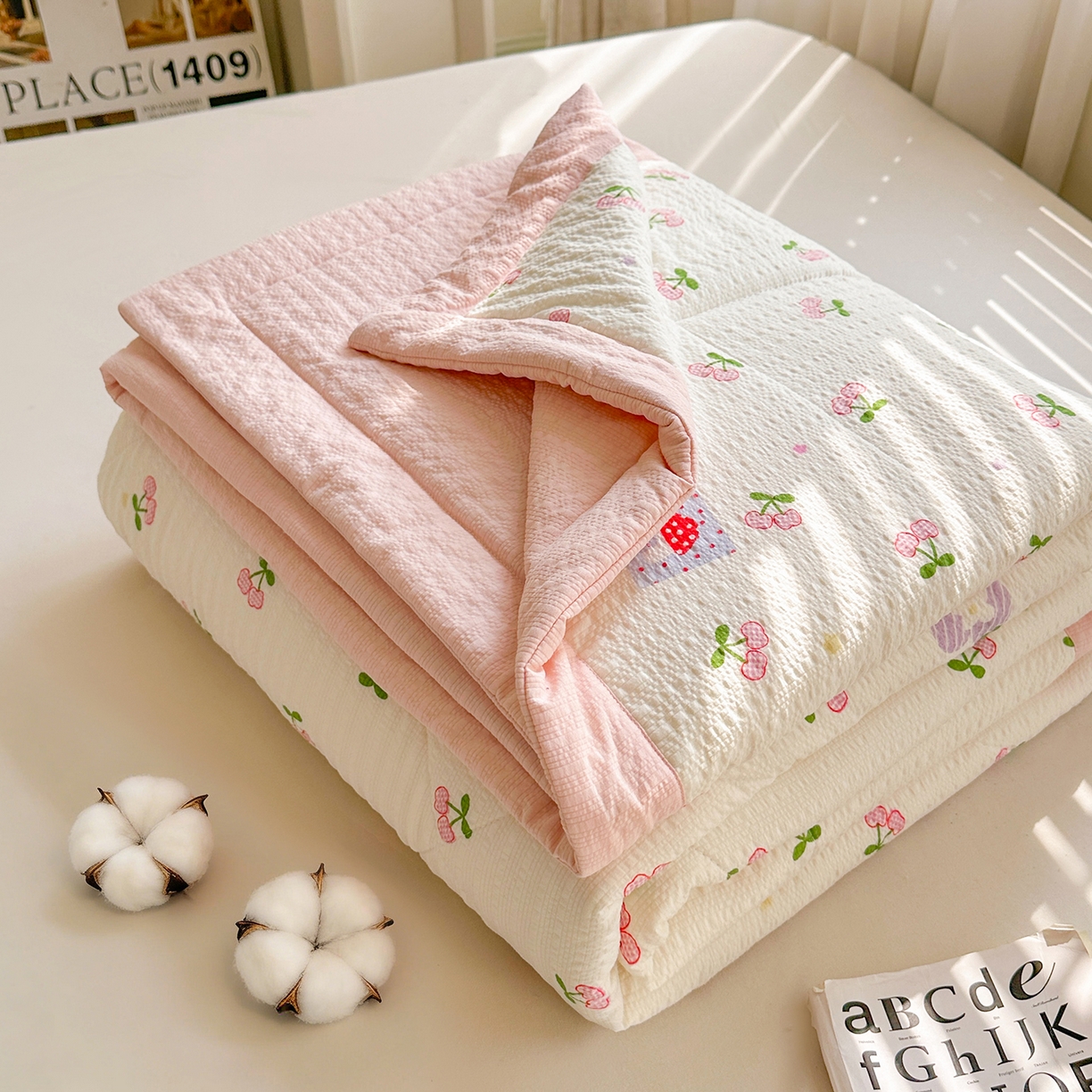 91家纺网 家纺一手货源 找家纺 （总）魅图家纺 2026新款泡芙纱新疆棉花夏被