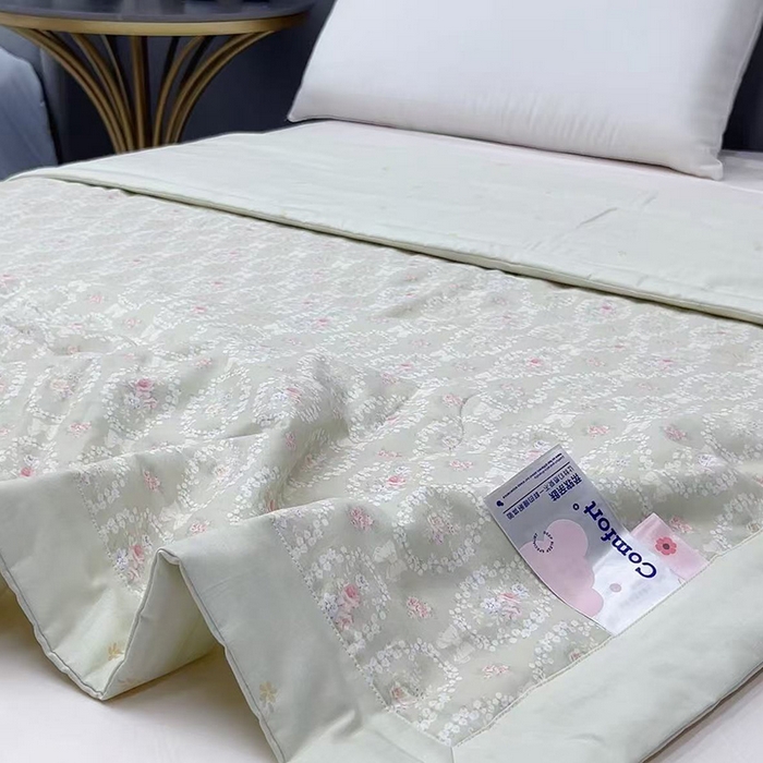 91家纺网 家纺一手货源 找家纺 （总）柏薇 2026新款全棉印花手包边夏凉被