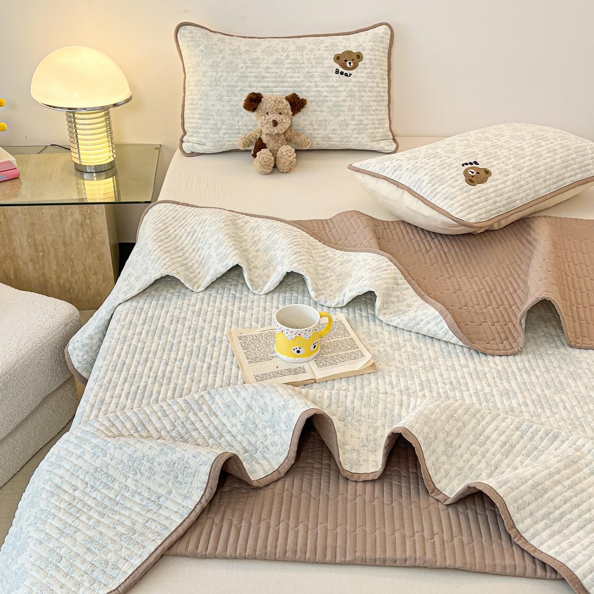 91家纺网 家纺一手货源 找家纺 老帅的工厂店 2026新款云感双层纱毛巾绣床盖单品床盖床盖单件 绒绒熊