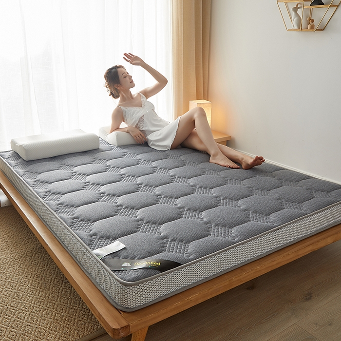 91家纺网 家纺一手货源 找家纺 优莱床垫 2026新款乳胶记忆海棉中国结款床垫-大床款 记忆棉中国结灰