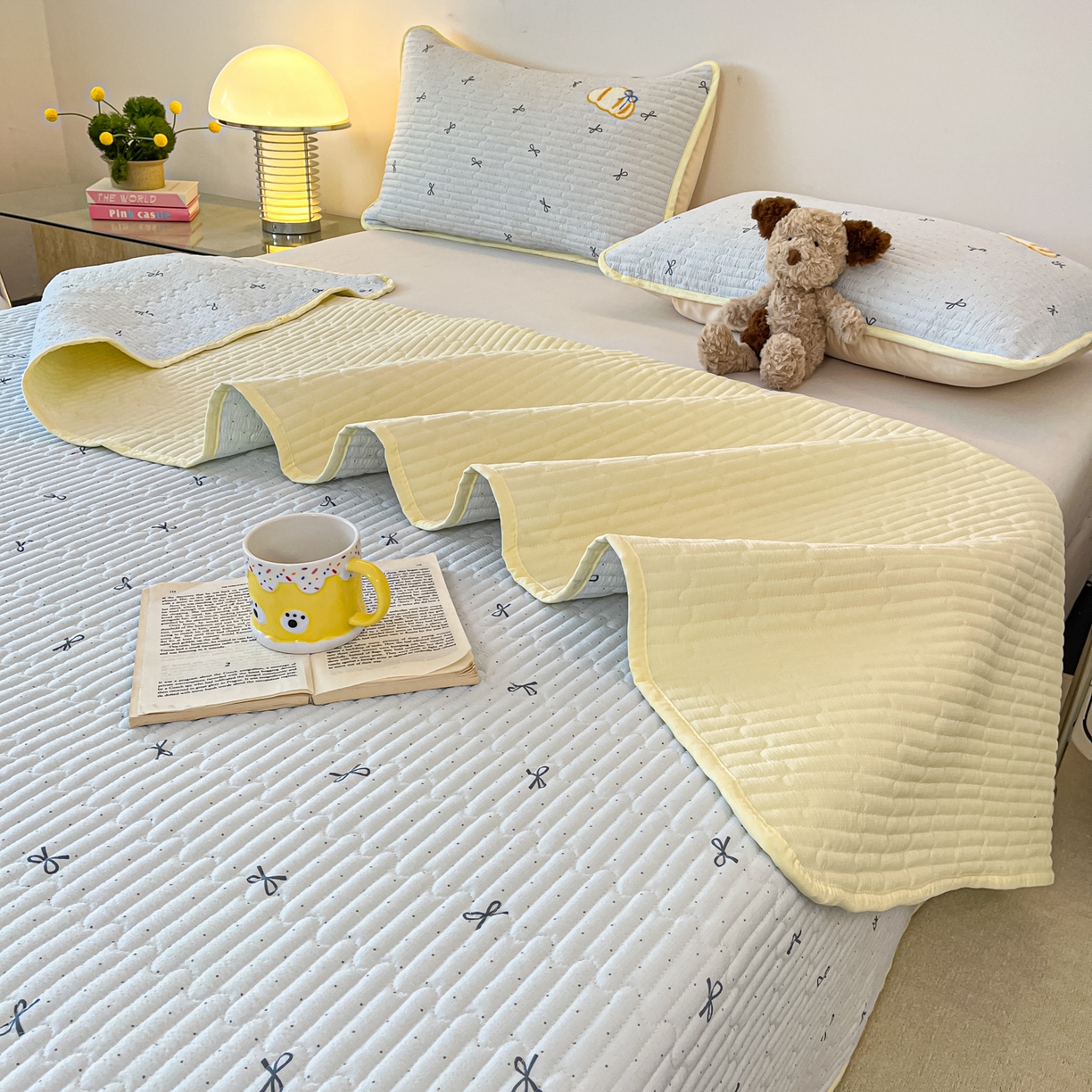 91家纺网 家纺一手货源 找家纺 老帅的工厂店 2026新款云感双层纱毛巾绣床盖单品床盖床盖单件 小熊牛仔包