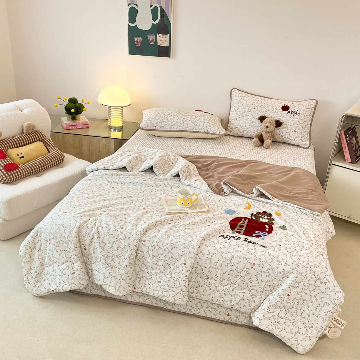 91家纺网 家纺一手货源 找家纺 老帅的工厂店 2026新款云感双层纱毛巾绣床盖单品床盖床盖单件 元气苹果熊