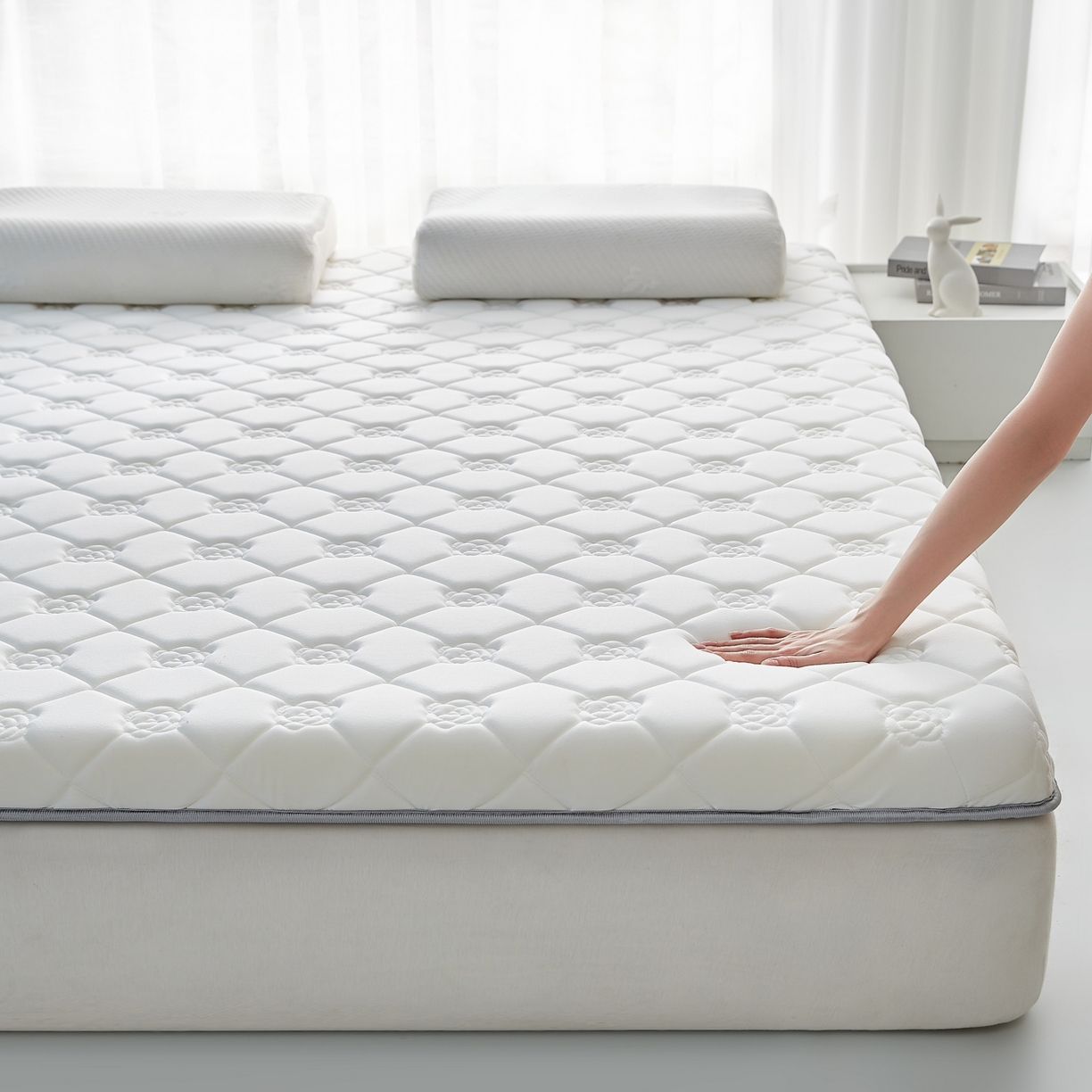 91家纺网 家纺一手货源 找家纺 （总）优莱床垫 2026新款乳胶抗压棉玫瑰单边床垫