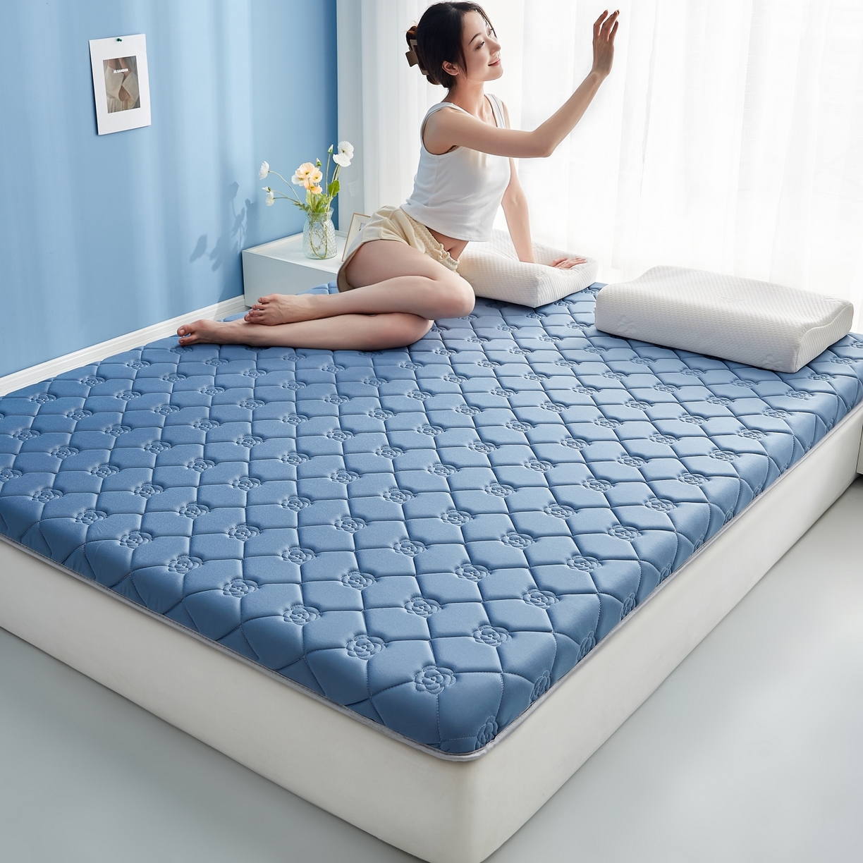 91家纺网 家纺一手货源 找家纺 优莱床垫 2026新款乳胶抗压棉玫瑰单边床垫 玫瑰蓝单边