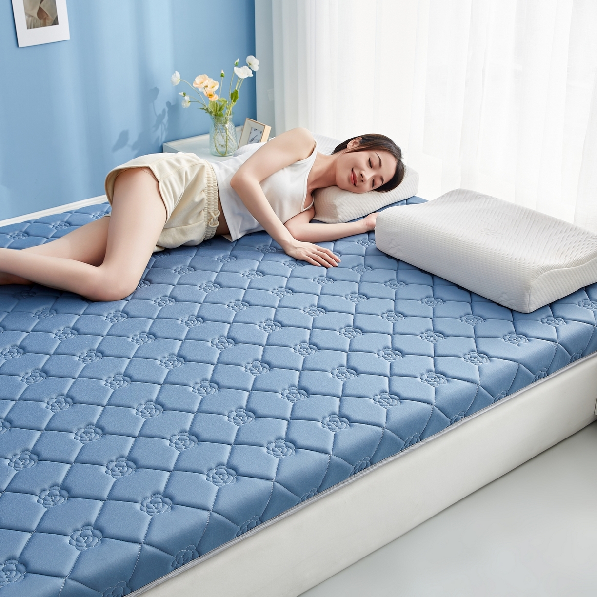 91家纺网 家纺一手货源 找家纺 优莱床垫 2026新款乳胶抗压棉玫瑰单边床垫 玫瑰蓝单边