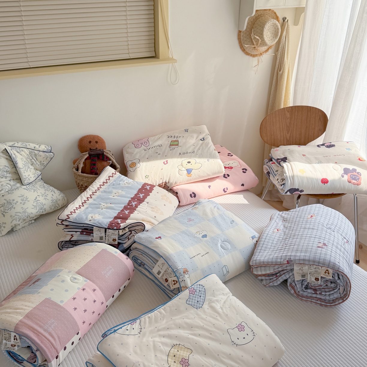 91家纺网 家纺一手货源 找家纺 暖生活 2026春夏新款A类牛奶针织棉夏被夏凉被空调被 组合图仅供展示不可下单