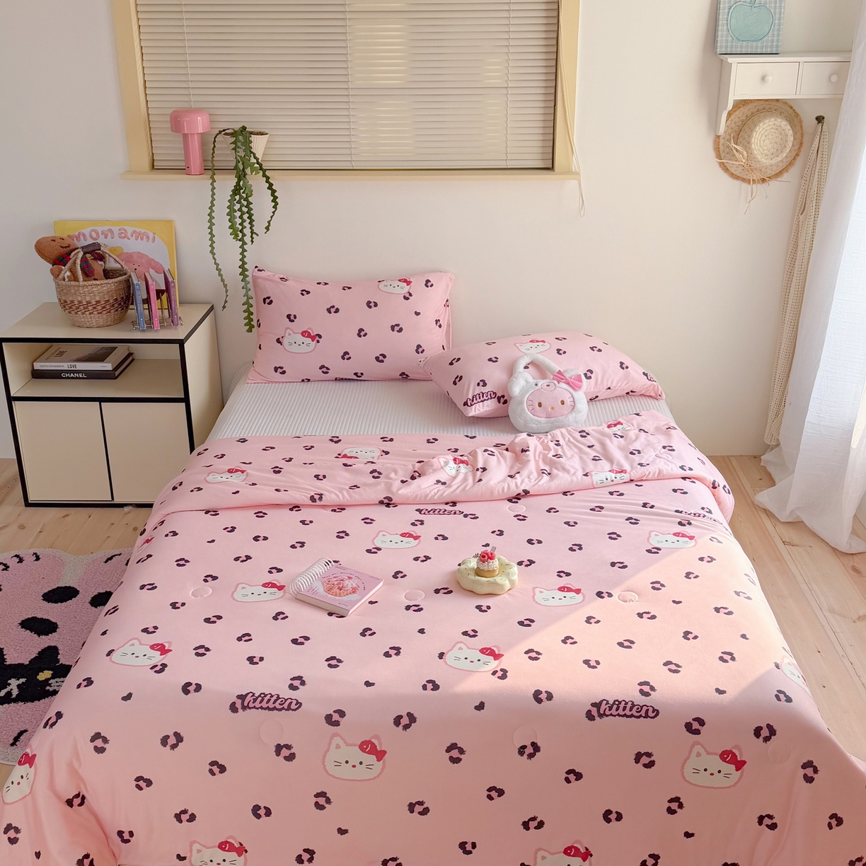 91家纺网 家纺一手货源 找家纺 暖生活 2026春夏新款A类牛奶针织棉夏被夏凉被空调被 豹纹凯蒂