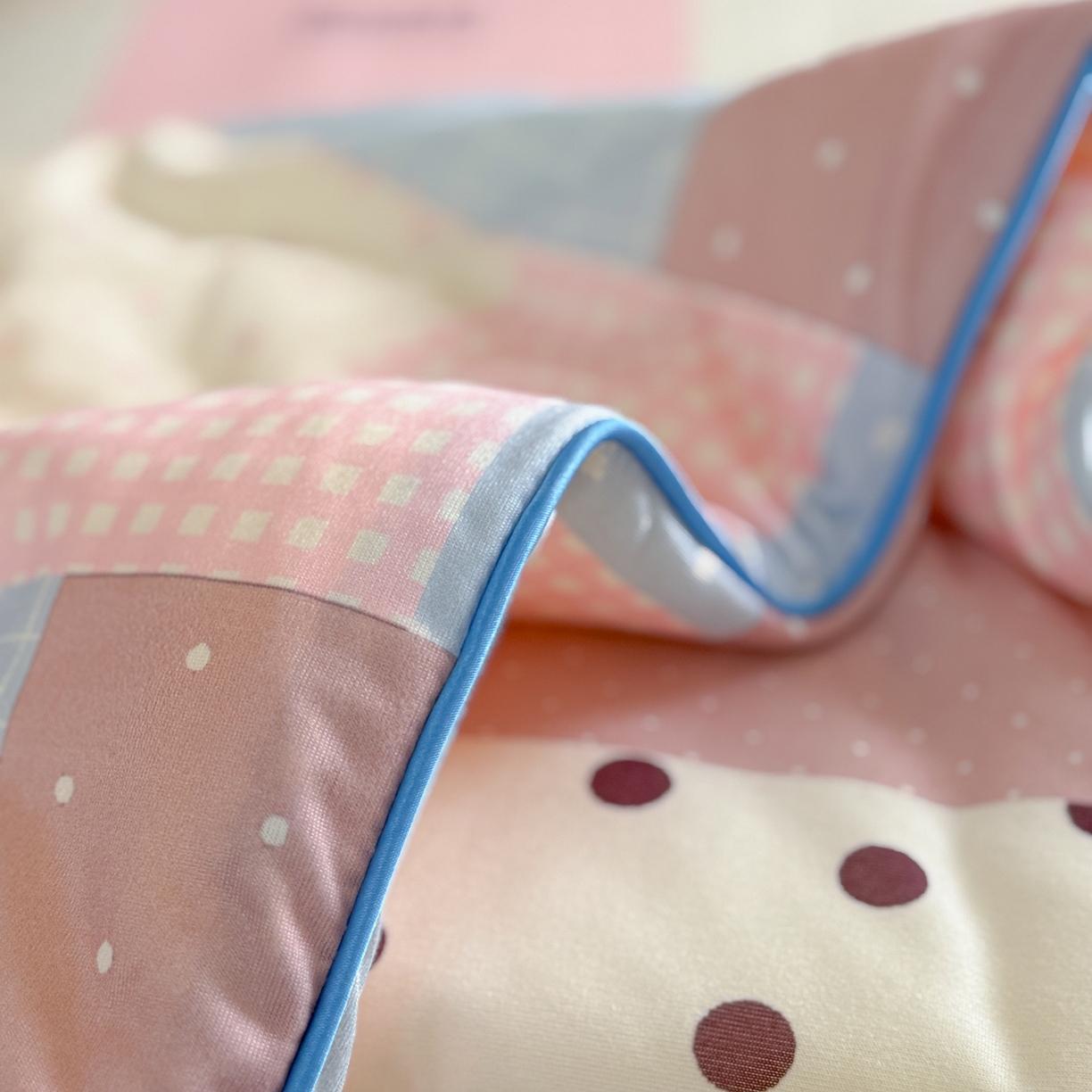 91家纺网 家纺一手货源 找家纺 暖生活 2026春夏新款A类牛奶针织棉夏被夏凉被空调被 粉咖Kt