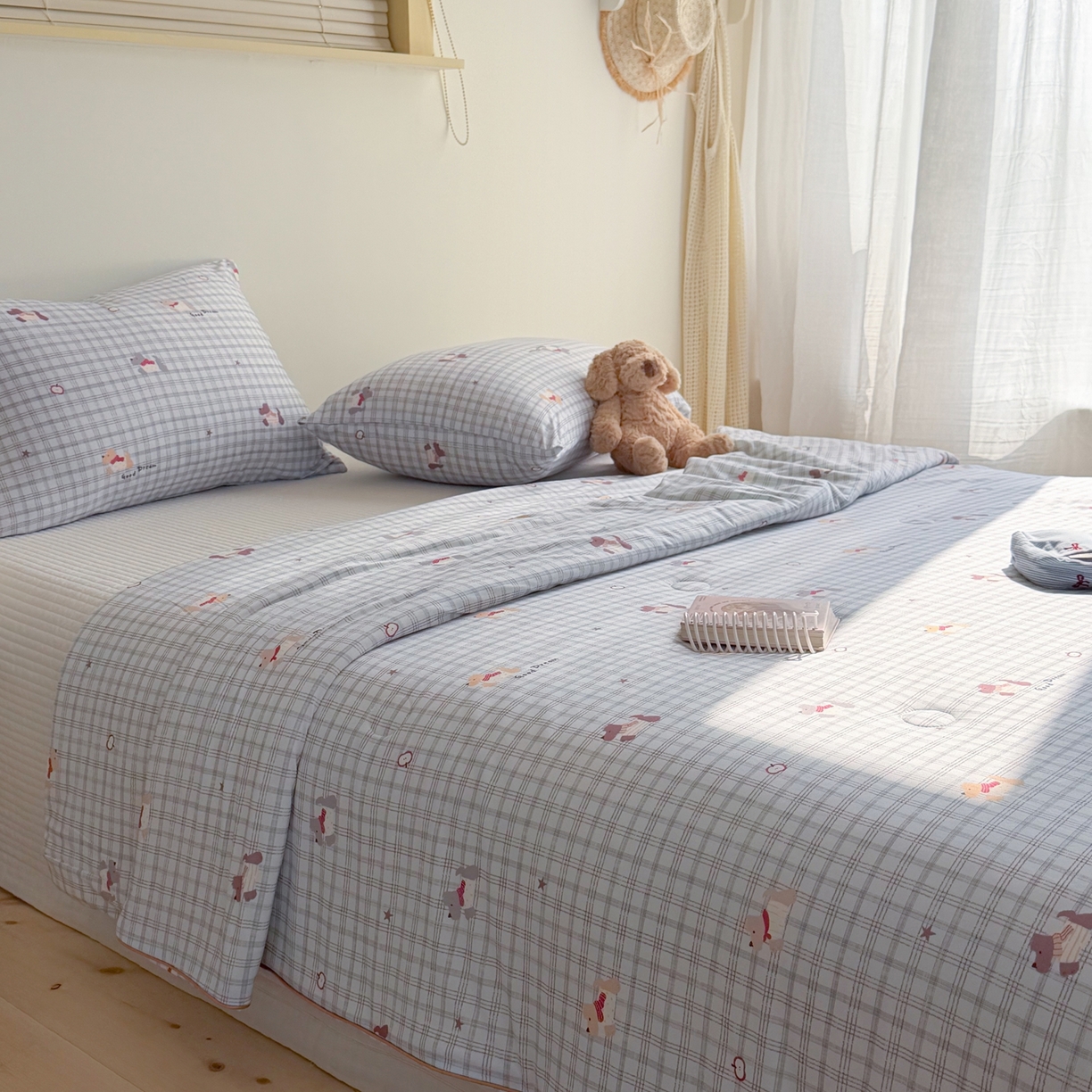 91家纺网 家纺一手货源 找家纺 暖生活 2026春夏新款A类牛奶针织棉夏被夏凉被空调被 围巾小狗