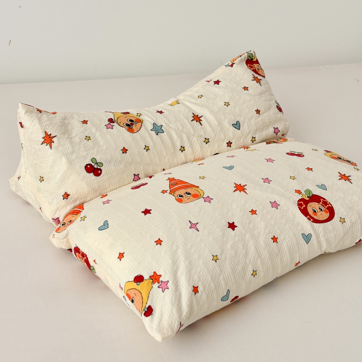 91家纺网 家纺一手货源 找家纺 小桃姐家纺 2026新款三角荞麦枕头二合一组合款全荞麦壳枕芯护颈椎枕腰靠枕 二合一荞麦枕-星星仔