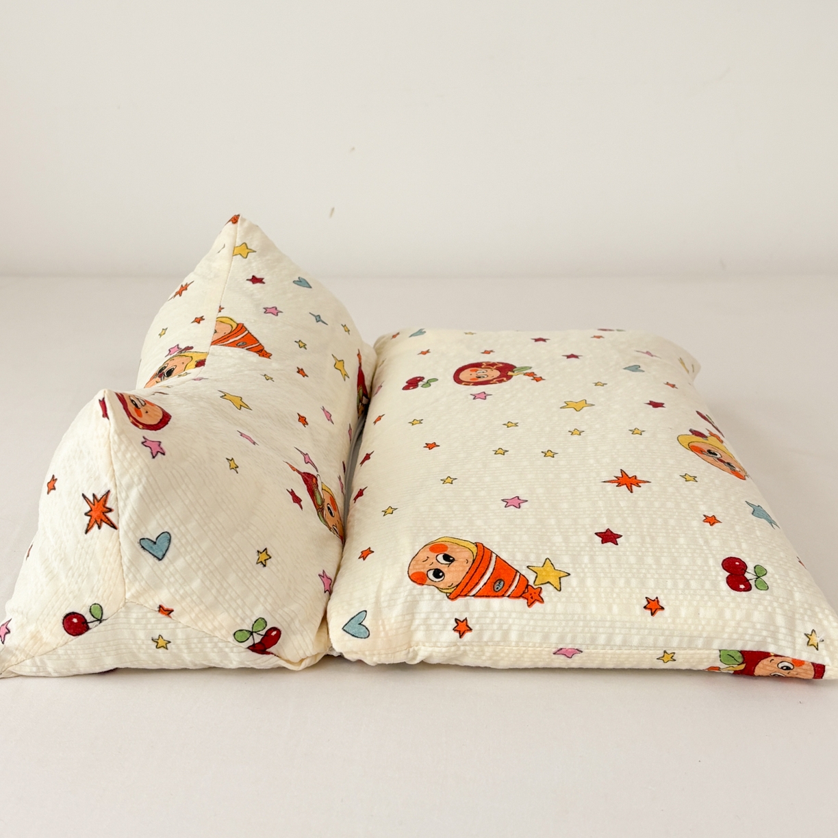 91家纺网 家纺一手货源 找家纺 小桃姐家纺 2026新款三角荞麦枕头二合一组合款全荞麦壳枕芯护颈椎枕腰靠枕 二合一荞麦枕-星星仔