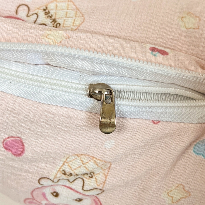 91家纺网 家纺一手货源 找家纺 小桃姐家纺 2026新款三角荞麦枕头二合一组合款全荞麦壳枕芯护颈椎枕腰靠枕 二合一荞麦枕-草莓甜筒