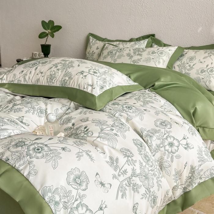 91家纺网 家纺一手货源 找家纺 金牛座家纺 2026新款高克重细斜纹丝柔质感亲肤数码印花宽边四件套-秘境系列 秘境-橄榄绿