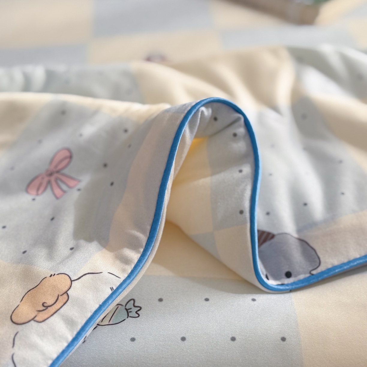 91家纺网 家纺一手货源 找家纺 暖生活 2026春夏新款A类牛奶针织棉夏被夏凉被空调被 小灰小白