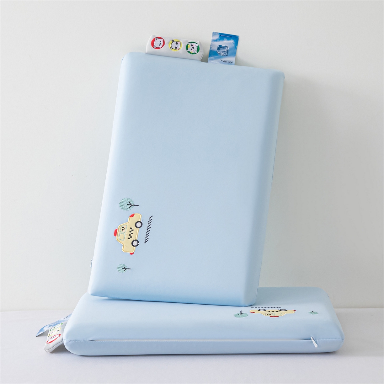 91家纺网 家纺一手货源 找家纺 麦肯锡 2026新款萌凉嘟嘟车面包记忆枕枕头枕芯 萌凉嘟嘟车-蓝色