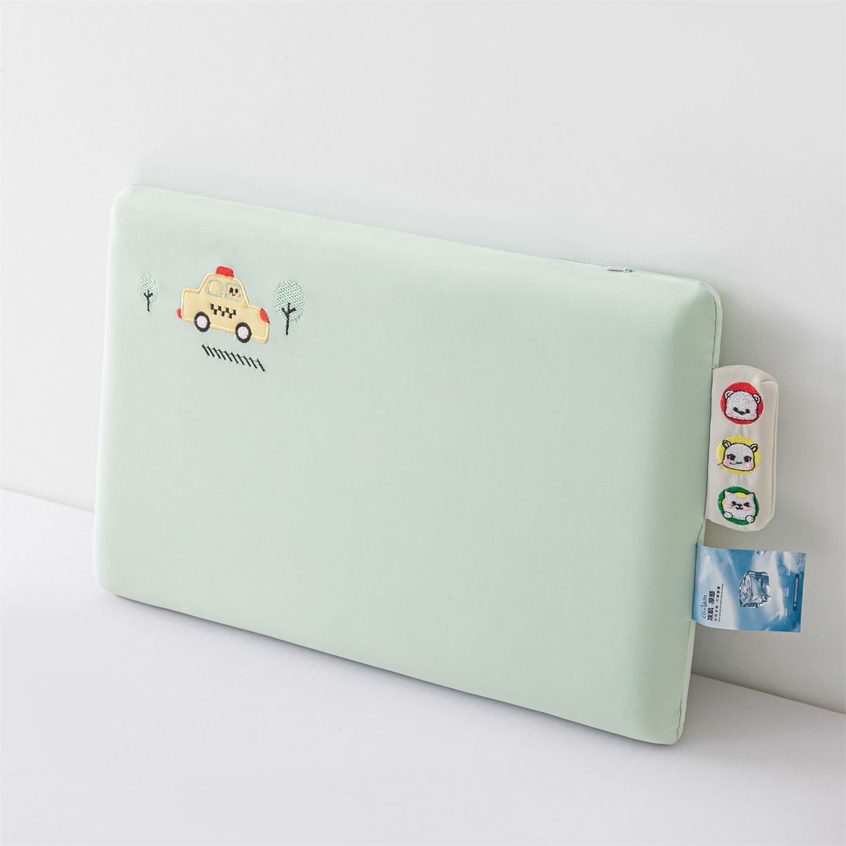 91家纺网 家纺一手货源 找家纺 麦肯锡 2026新款萌凉嘟嘟车面包记忆枕枕头枕芯 萌凉嘟嘟车-绿色