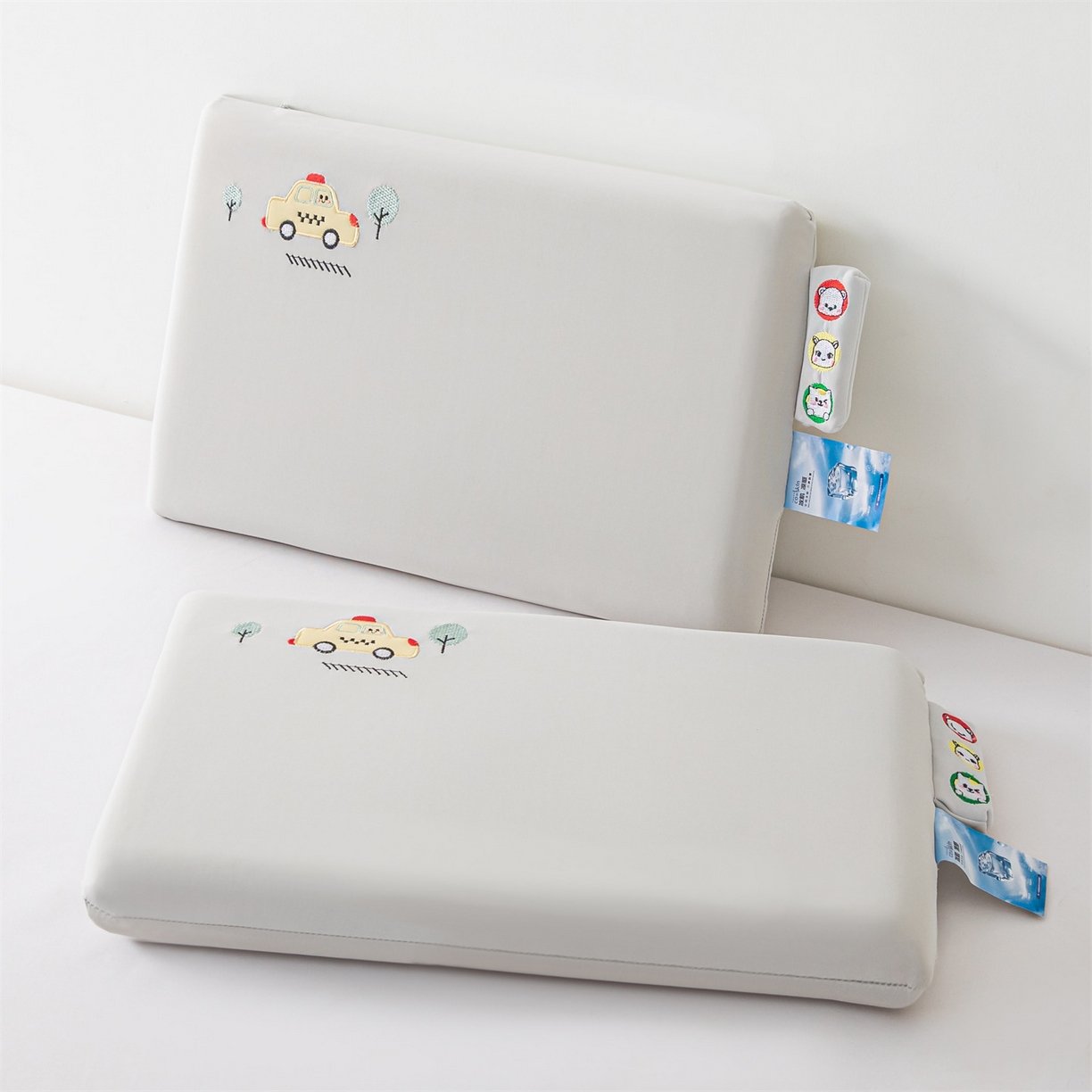 91家纺网 家纺一手货源 找家纺 麦肯锡 2026新款萌凉嘟嘟车面包记忆枕枕头枕芯 萌凉嘟嘟车-灰色