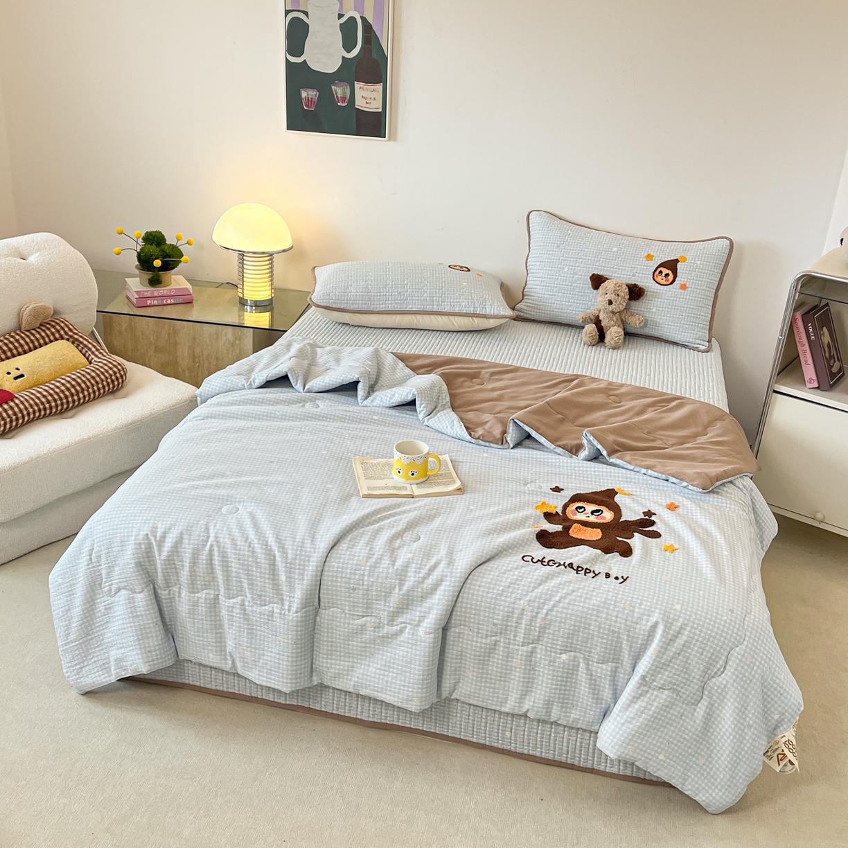 91家纺网 家纺一手货源 找家纺 老帅的工厂店 2026新款云感双层纱毛巾绣夏被夏凉被空调被 出逃星星人