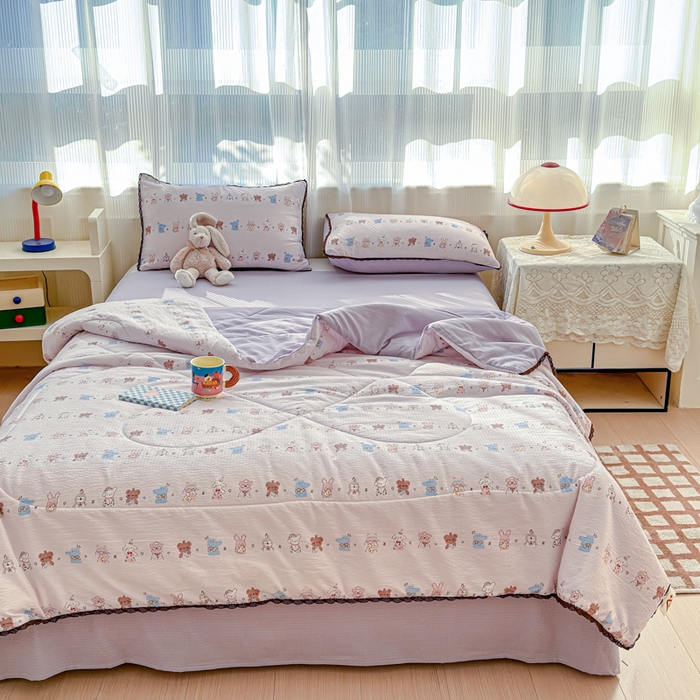 91家纺网 家纺一手货源 找家纺 初念 2026新款云感双层纱抗菌花边夏被夏凉被空调被-系列二（好温柔的夏被~） 晴风-动物游园