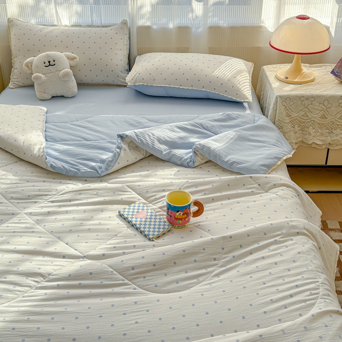 91家纺网 家纺一手货源 找家纺 初念 2026新款云感双层纱抗菌花边夏被夏凉被空调被-系列二（好温柔的夏被~） 晴风-海盐汤圆